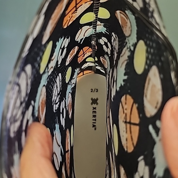 Kids rubber boots new with tags. SIZE 2/3. Ball pattern. - Picture 10 of 10